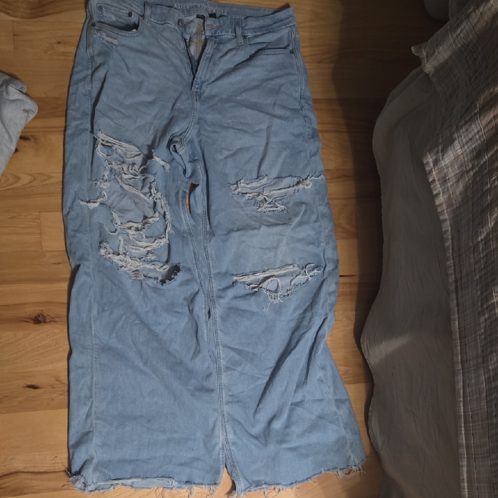 American Eagle Outfitters Light Blue Denim Curvy Super High Rise Baggy Wide Leg